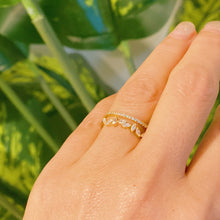 Load image into Gallery viewer, French Romance Jeweled Ring