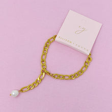 Load image into Gallery viewer, Cuban Link Pearl Bracelet
