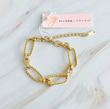 Load image into Gallery viewer, Alternatively Linked Cabled Bracelet
