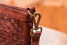Load image into Gallery viewer, Weaved Crossbody
