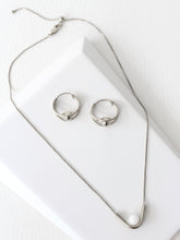 Load image into Gallery viewer, Presa Set | Mini Hoop Earrings and Necklace Set
